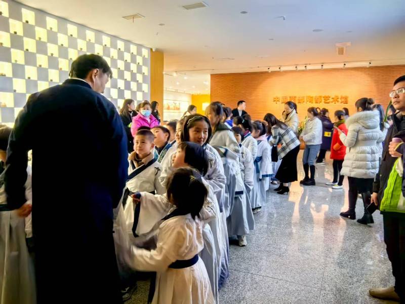 文化赋能：丹寨县魔创文旅挖掘城市文化资源的实践探索